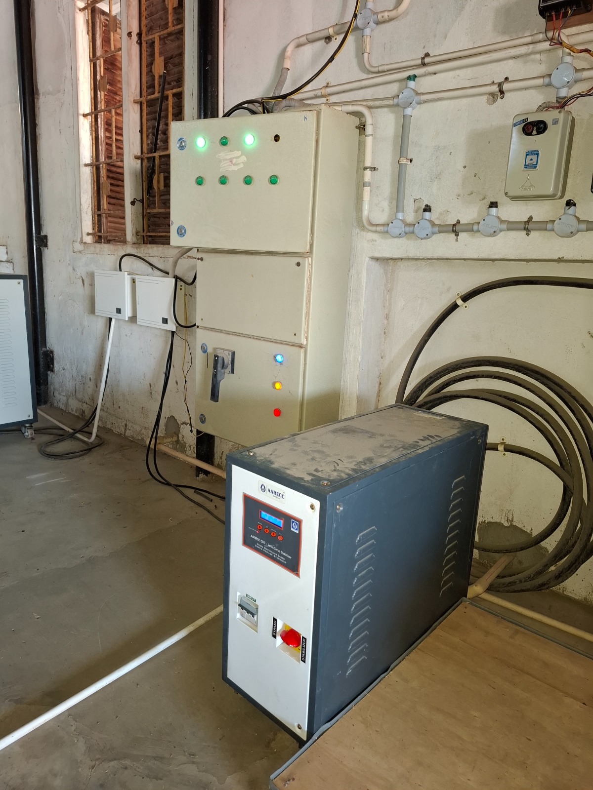 How to Choose the Right UPS for Your Small Business